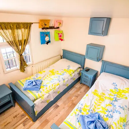 فيلة стальовата къща - Stalyovata House Prokhod