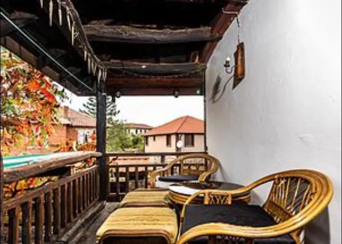 Villa стальовата къща - Stalyovata House